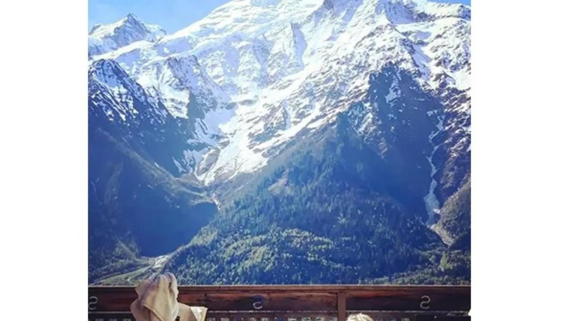Chalet Serena - Luxury 7 Bedroom Chalet, Pool & Spa From The Hideaway Les Houches