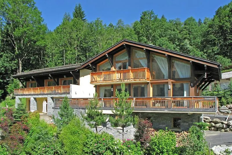 Chalet Serena - Luxury 7 Bedroom Chalet, Pool & Spa From The Hideaway Les Houches