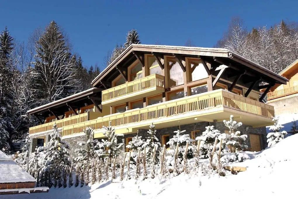 Chalet Serena - Luxury 7 Bedroom Chalet, Pool & Spa From The Hideaway Les Houches